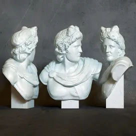 Bust of apollo